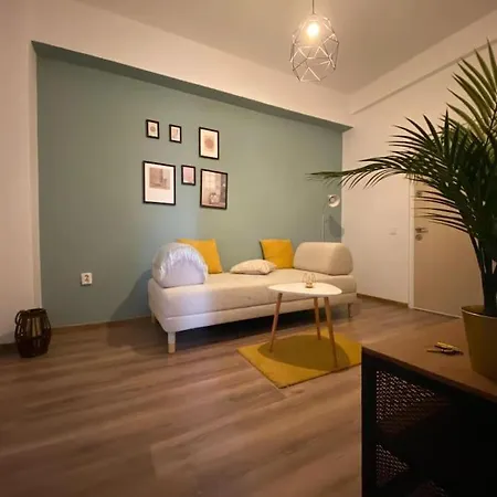 Kara's * Βουκουρέστι